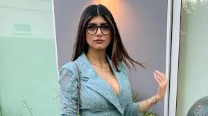Mia Khalifa Biography: Life, Career, and Internet Fame